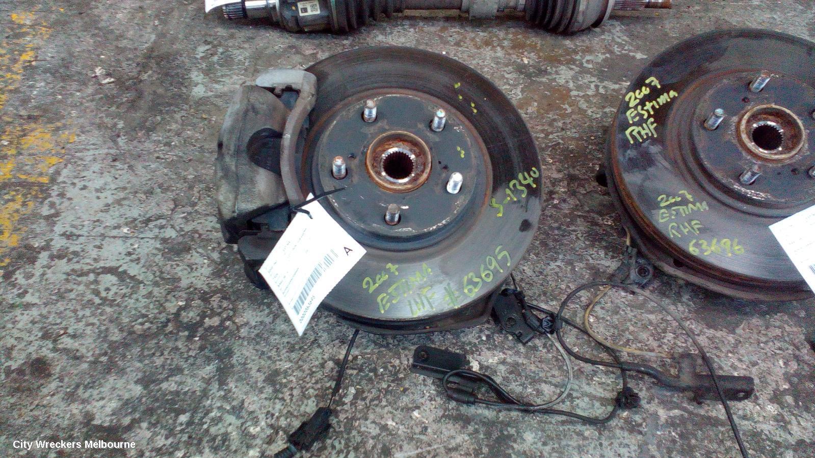 TOYOTA ESTIMA 2007 Left Front Hub Assembly
