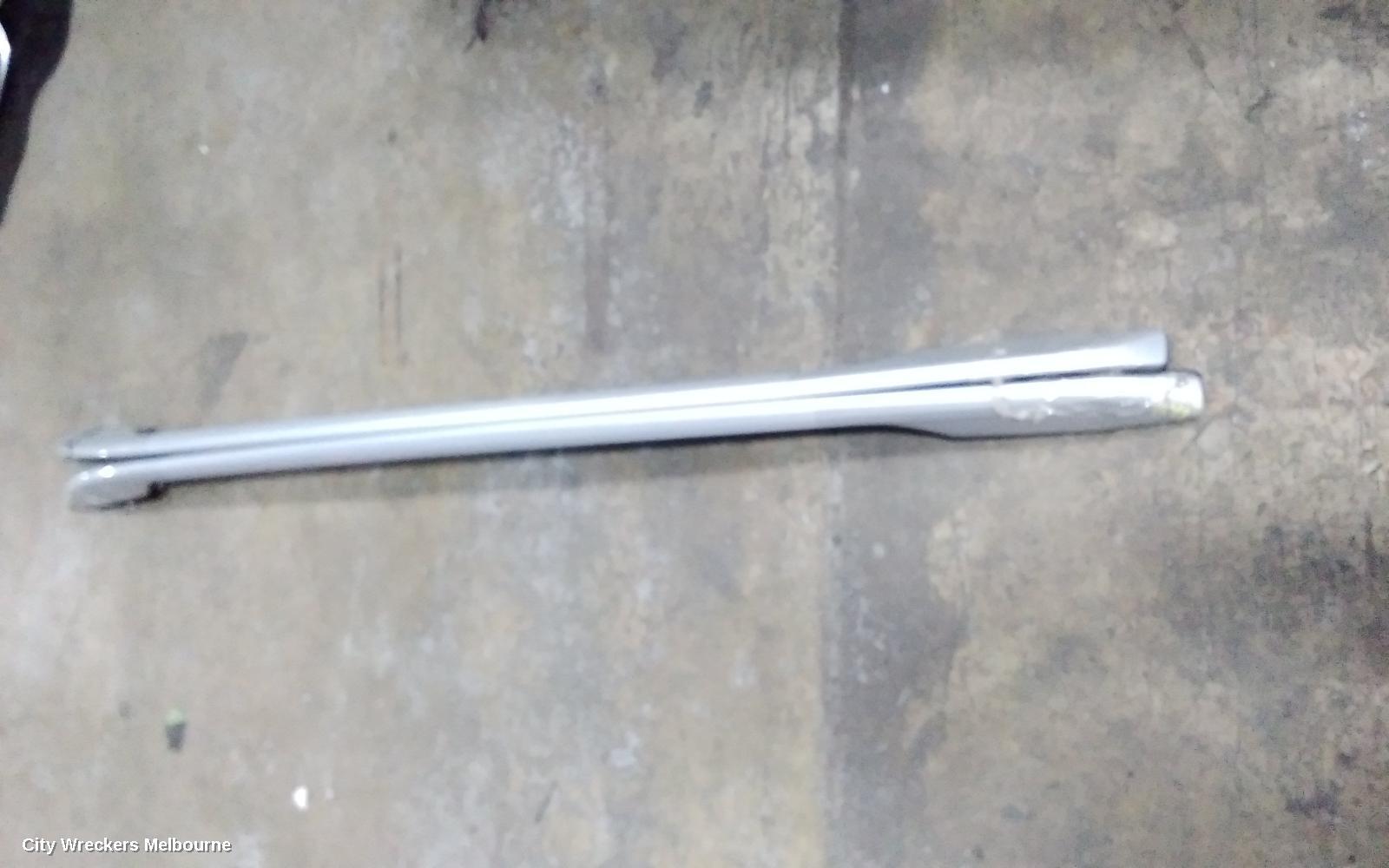 NISSAN XTRAIL 2018 Roof Rail