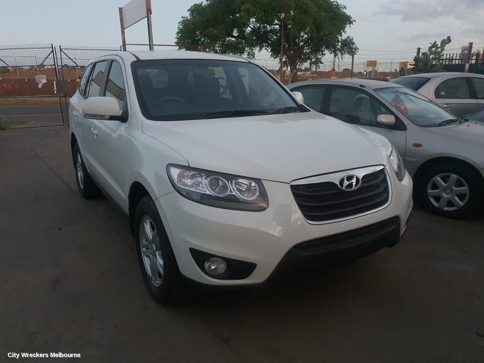 HYUNDAI SANTA FE 2009 Right Headlamp