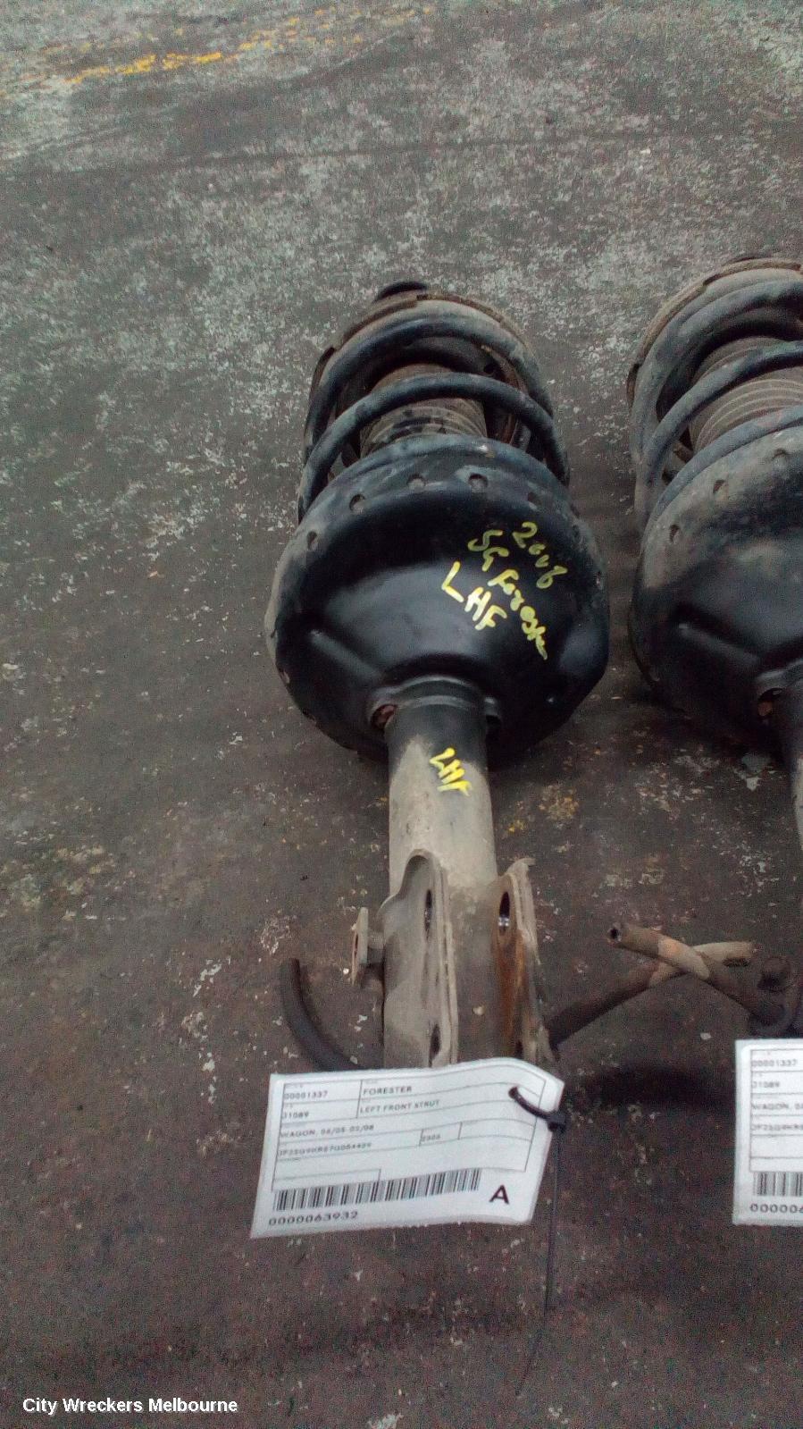 SUBARU FORESTER 2006 Left Front Strut