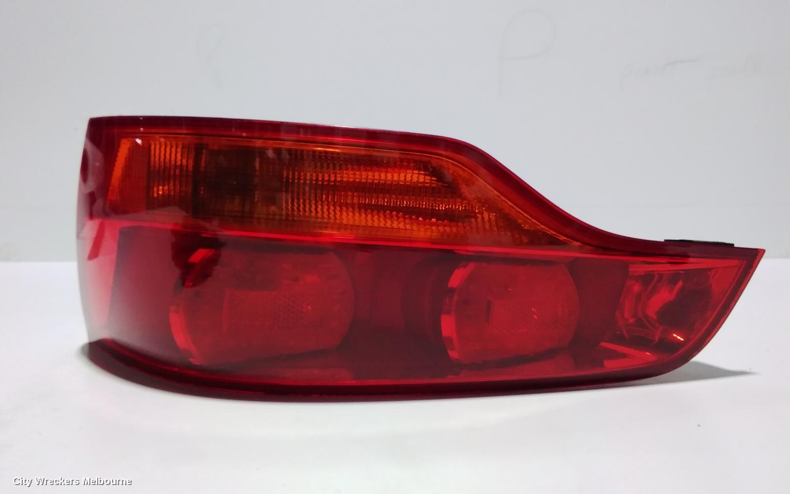 AUDI Q7 2008 Right Taillight