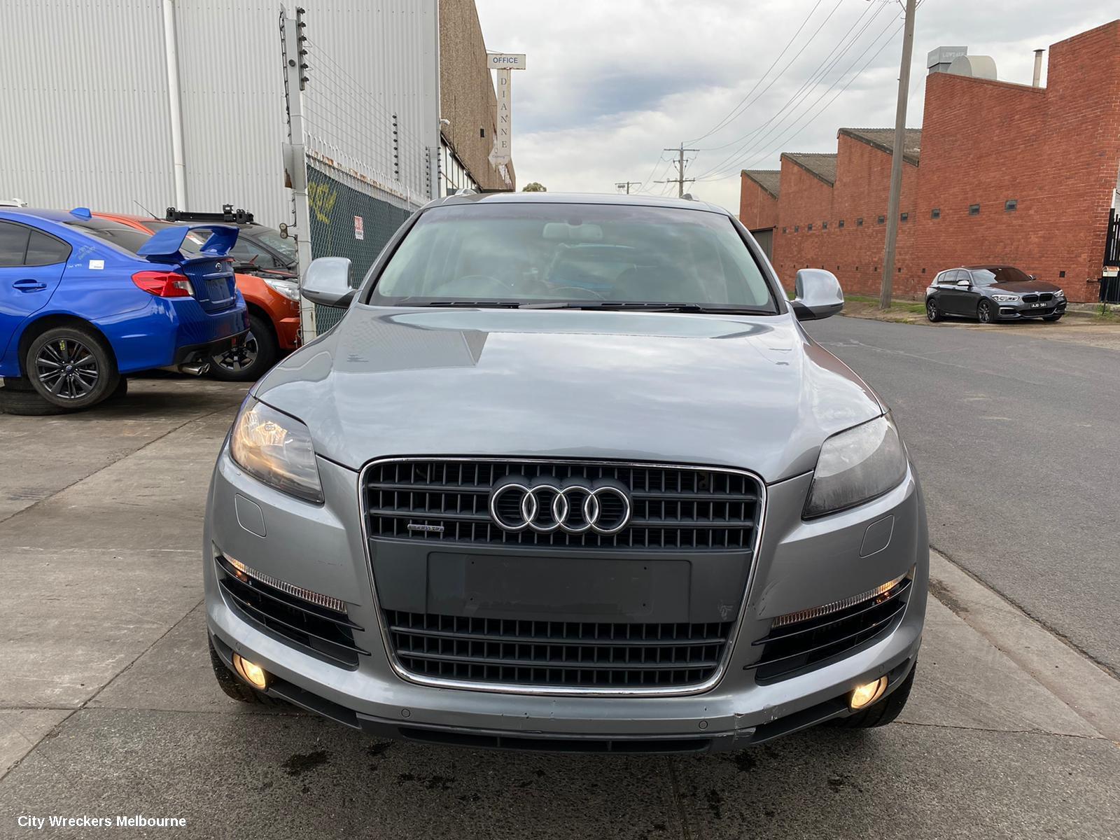 AUDI Q7 2008 Rear Bumper
