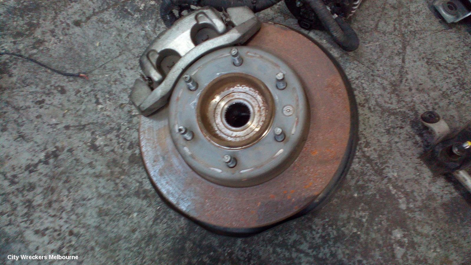 HOLDEN COLORADO 2018 Right Front Hub Assembly