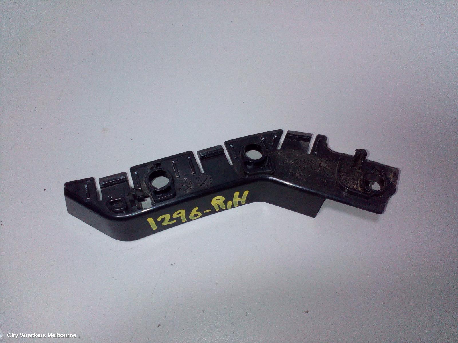LAND ROVER DISCOVERY SPORT 2016 Misc Bracket