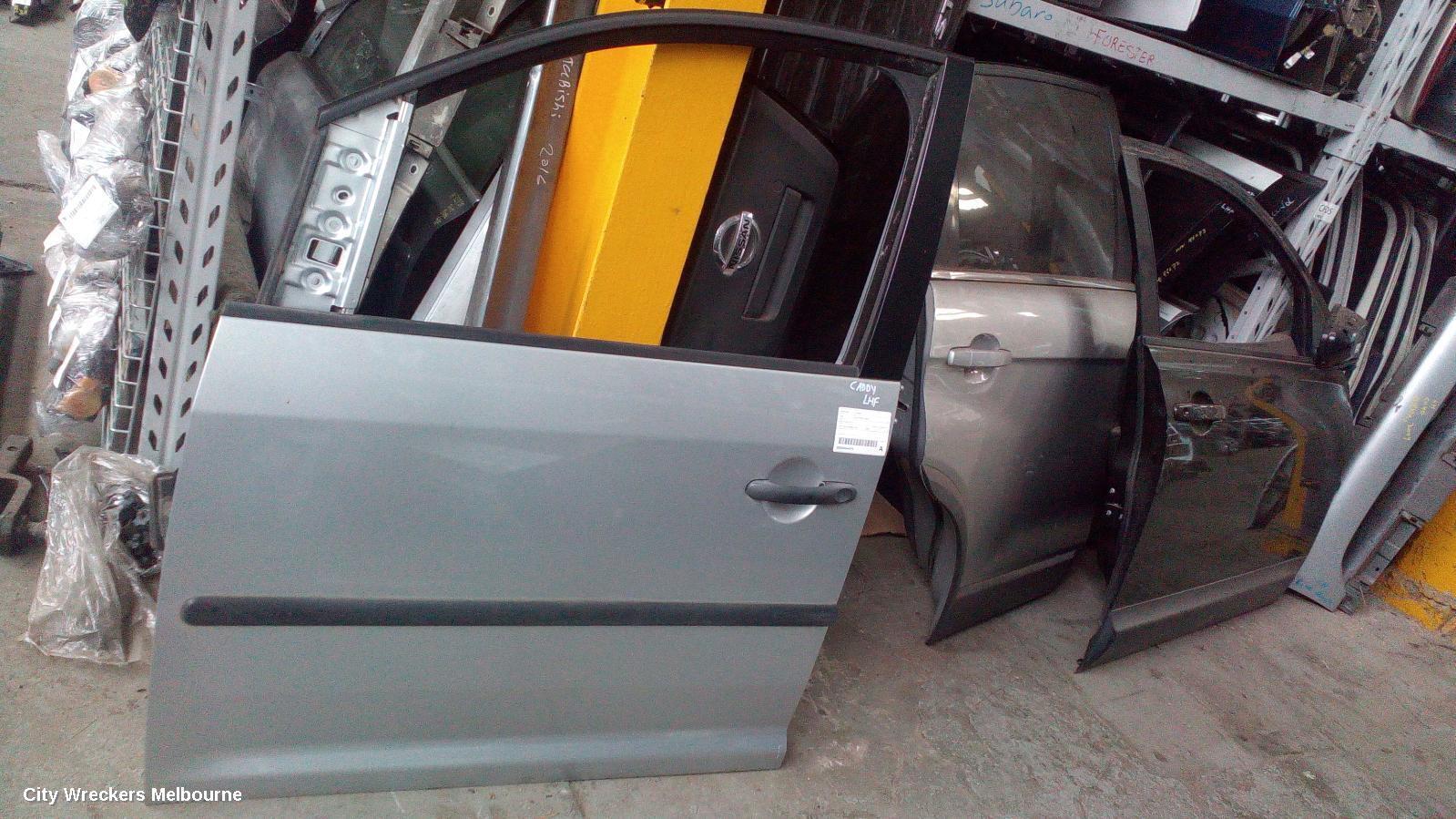 VOLKSWAGEN CADDY 2009 Left Front Door