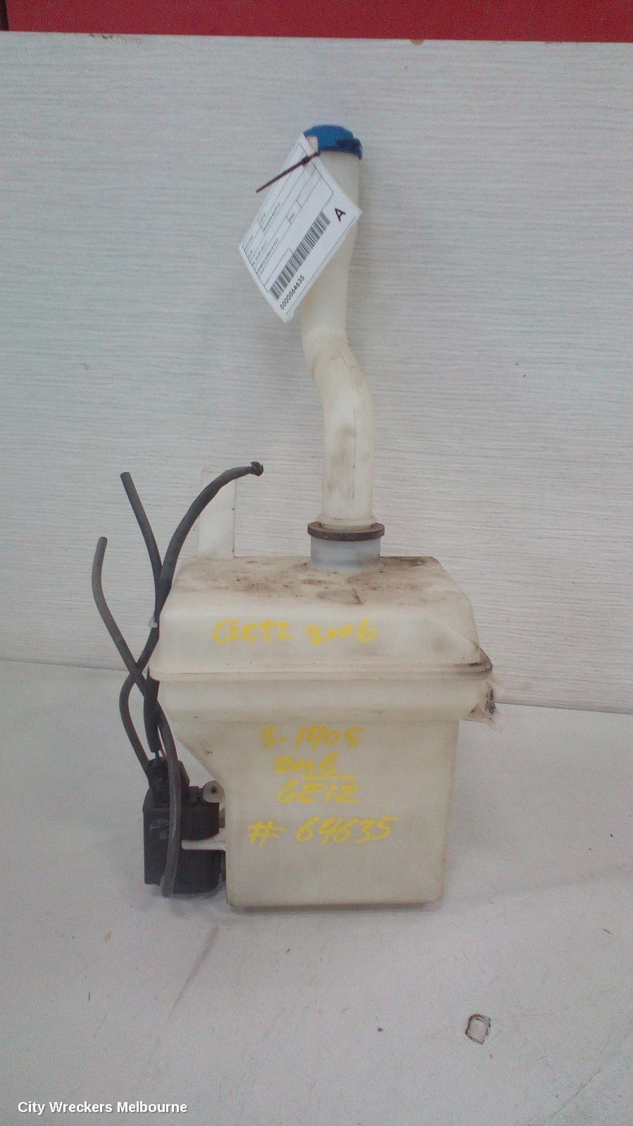 HYUNDAI GETZ 2006 Washer Bottle