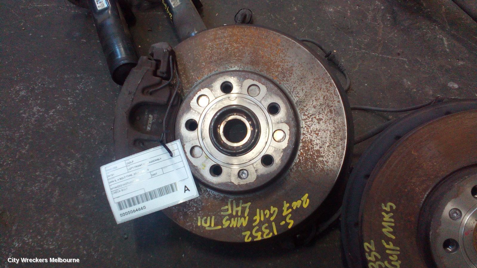 VOLKSWAGEN GOLF 2007 Left Front Hub Assembly