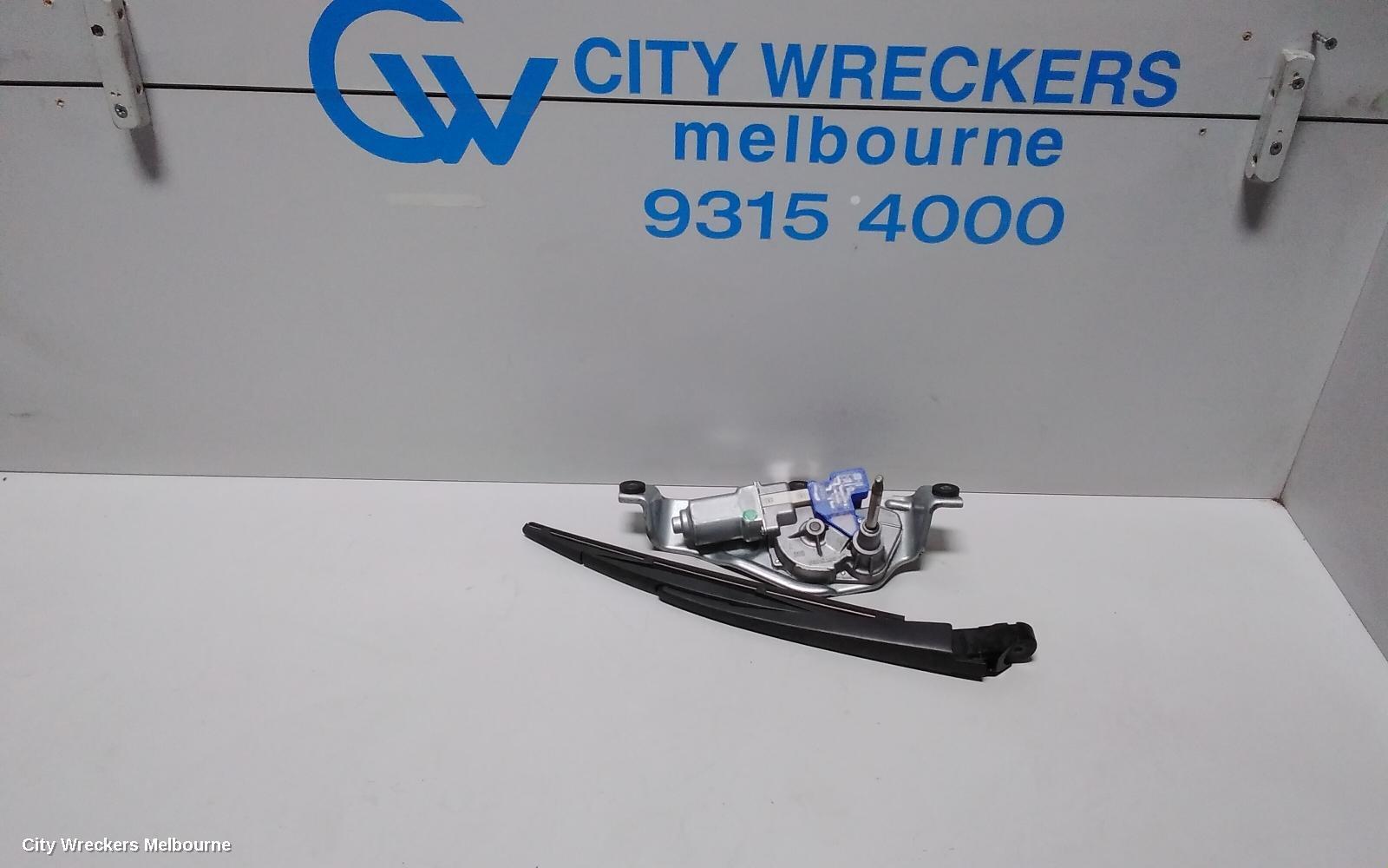 MITSUBISHI OUTLANDER 2014 Wiper Motor