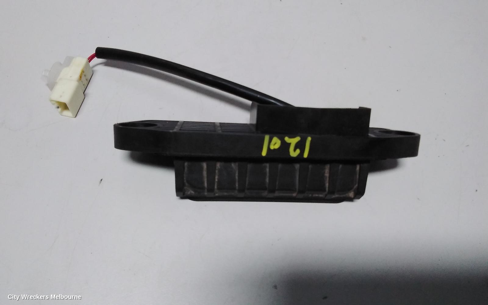 MITSUBISHI OUTLANDER 2014 Tailgate Handle