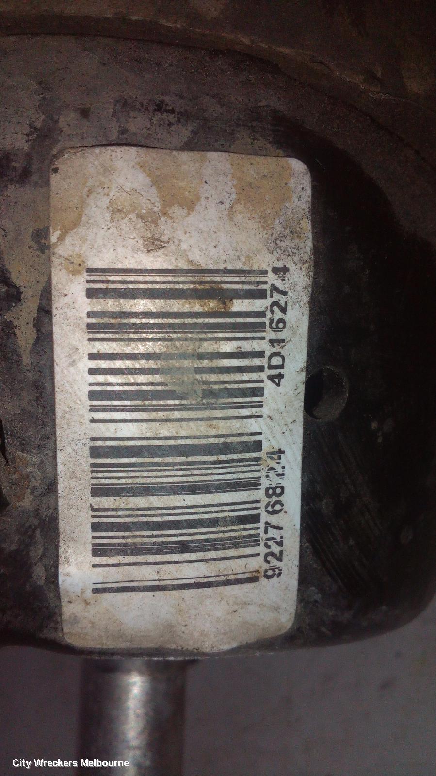 HOLDEN COMMODORE 2016 Mount