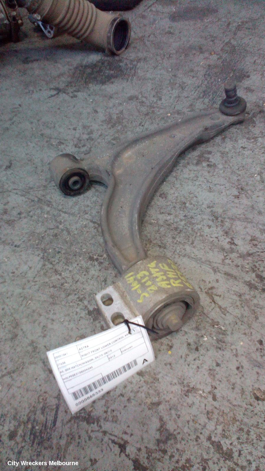 OPEL ASTRA 2013 Right Front Lower Control Arm