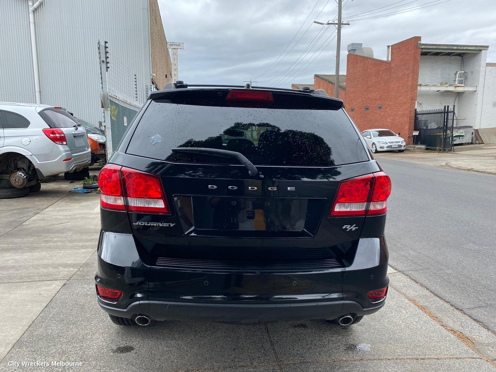 DODGE JOURNEY 2015 Left Front Door