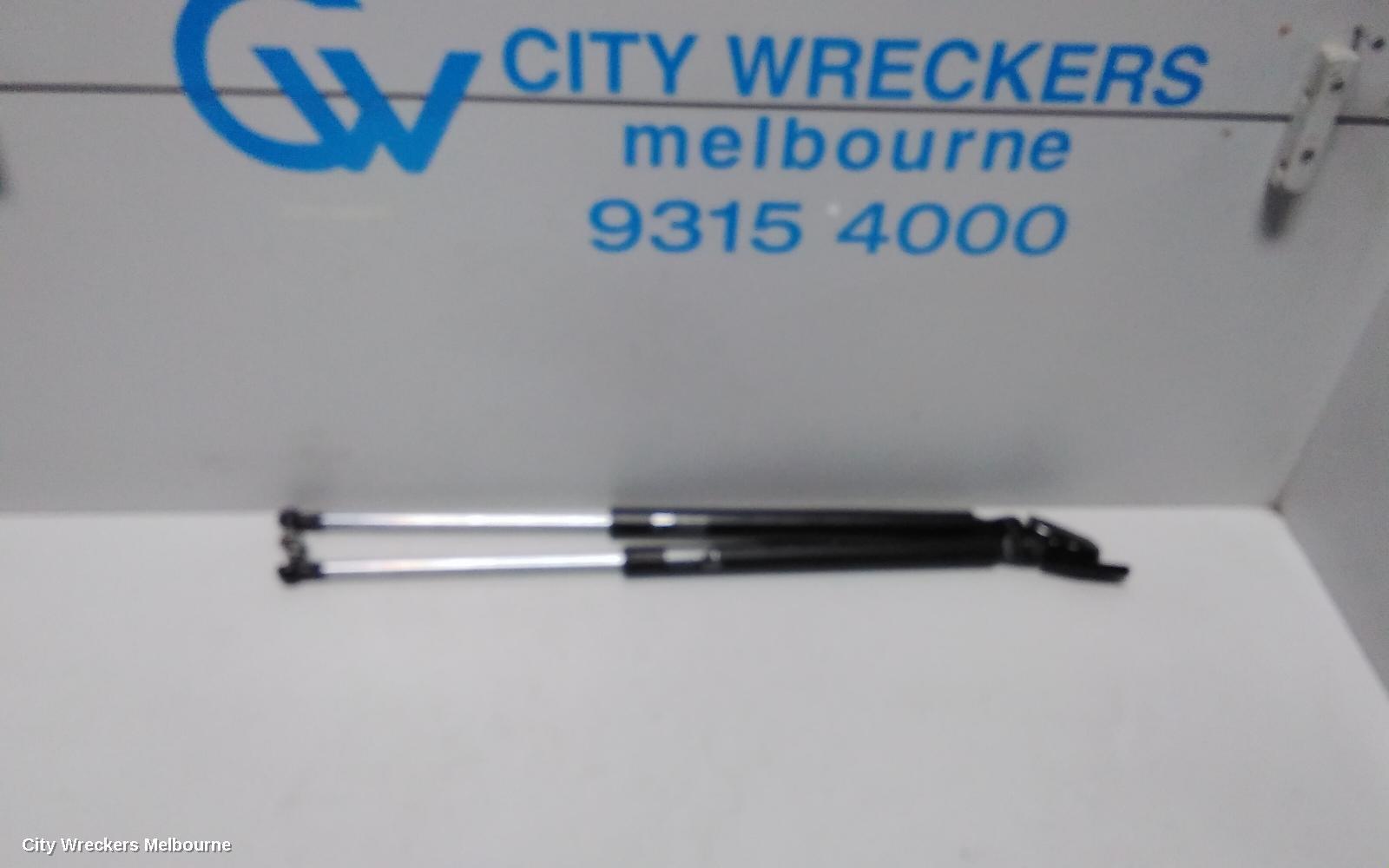 SUBARU OUTBACK 2016 Hatch Strut