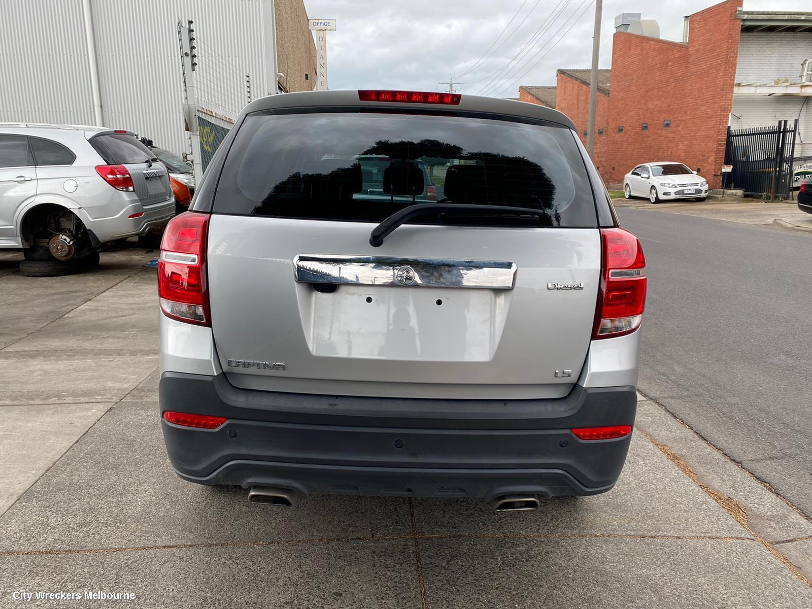 HOLDEN CAPTIVA 2017 Left Rear Door/Sliding