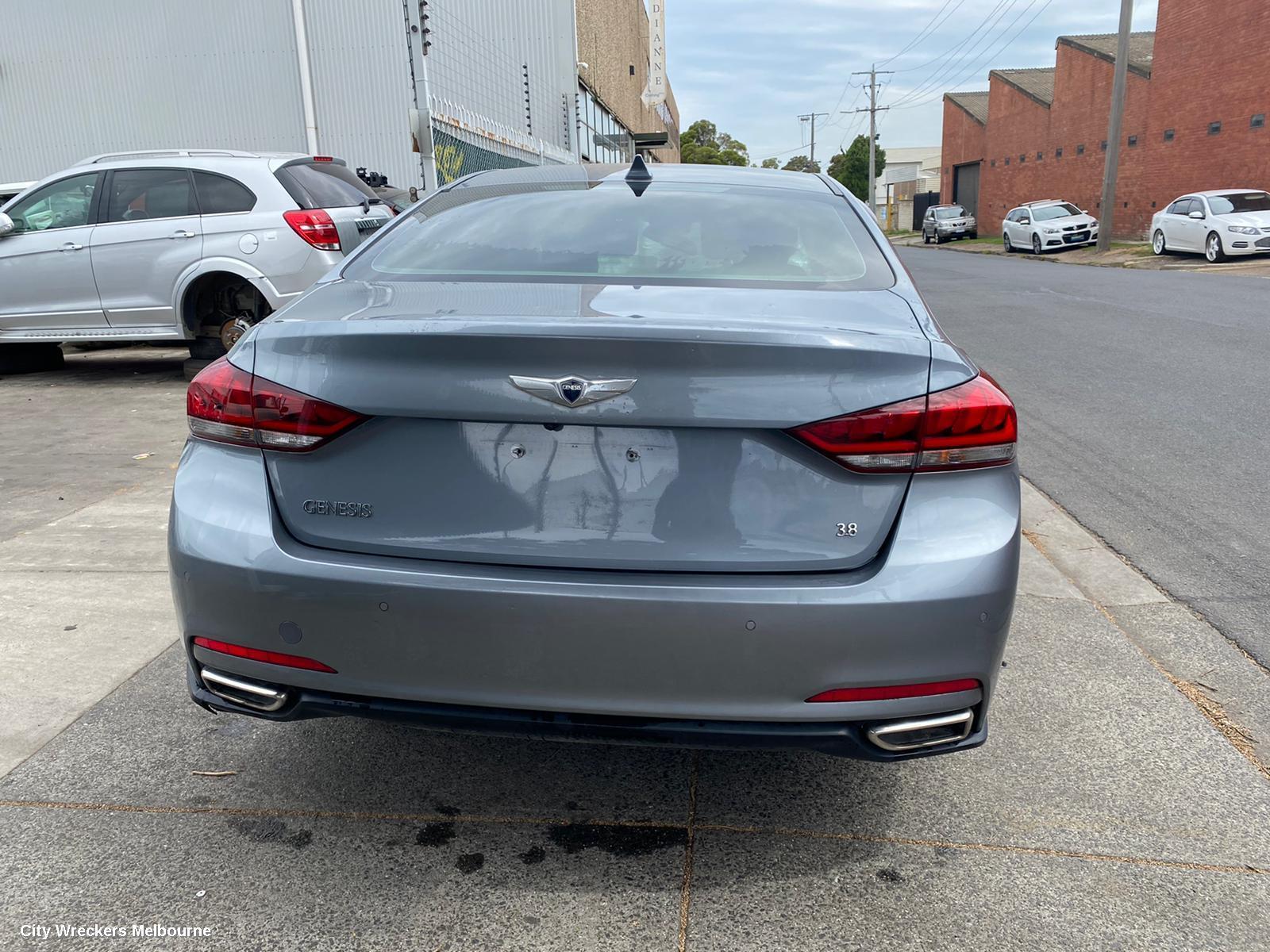 HYUNDAI GENESIS 2016 Bootlid/Tailgate