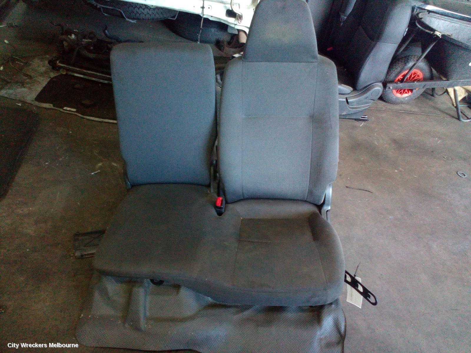 TOYOTA HIACE 2013 Front Seat