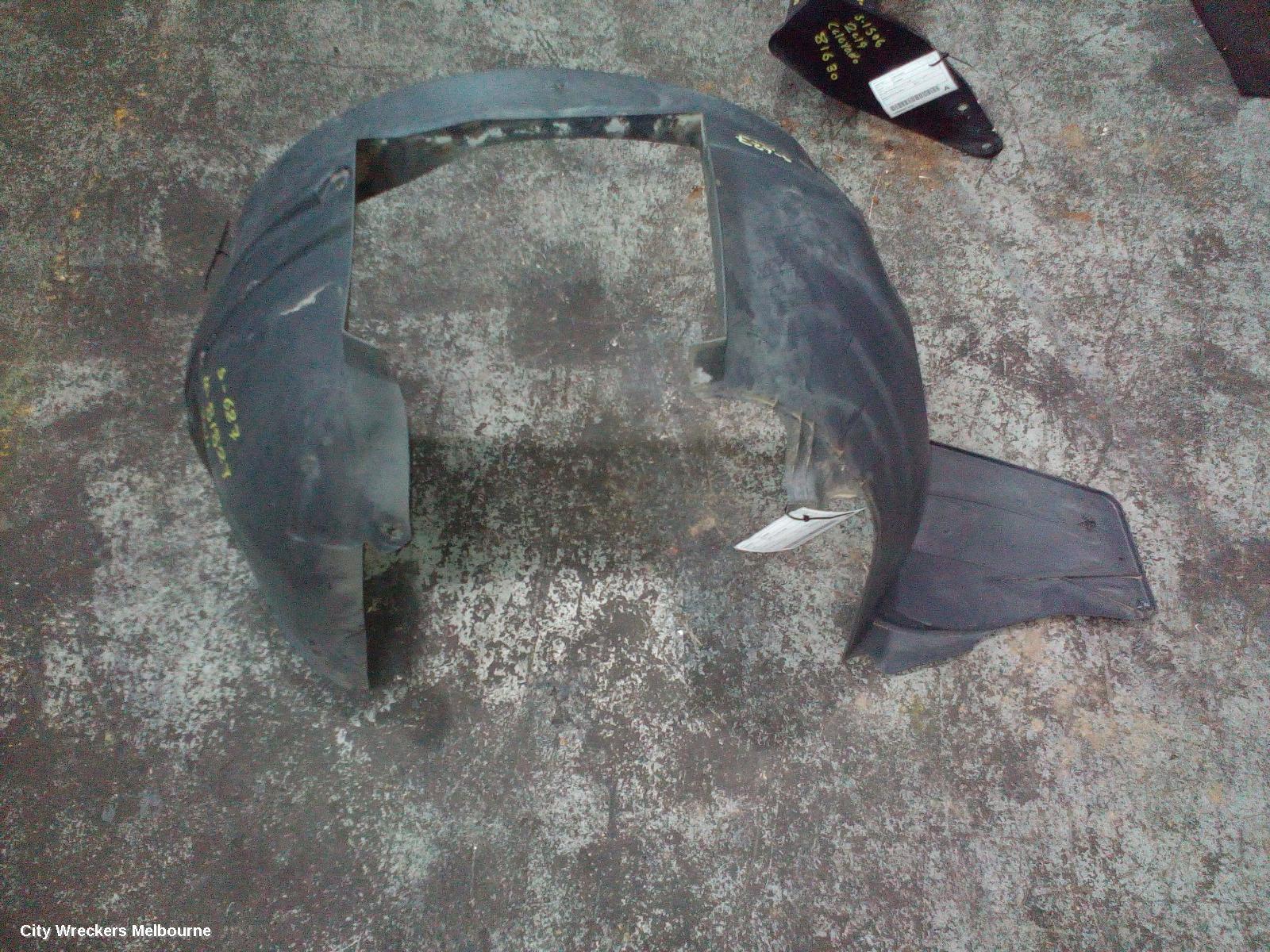 PEUGEOT EXPERT 2011 Left Guard Liner