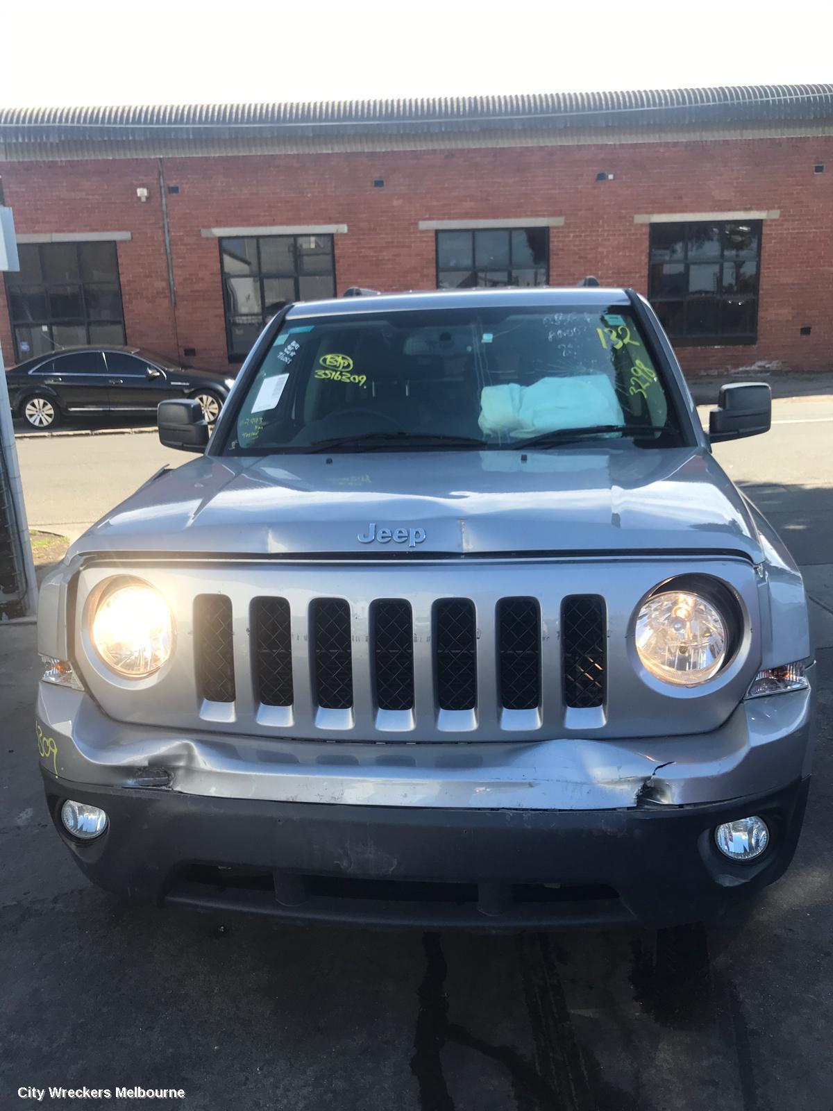 JEEP PATRIOT 2014 RIGHT_REAR_DOOR_SLIDING