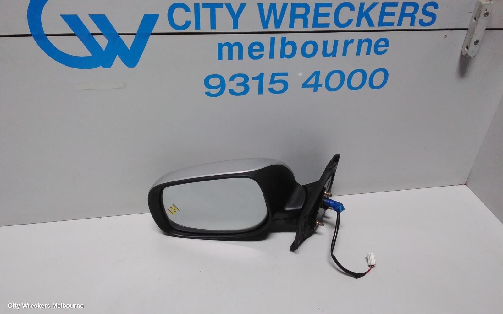 TOYOTA YARIS 2006 Left Door Mirror
