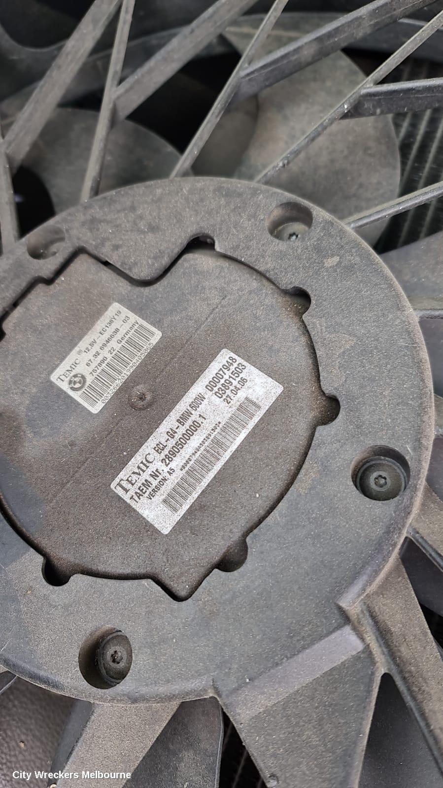 BMW X3 2006 Fan