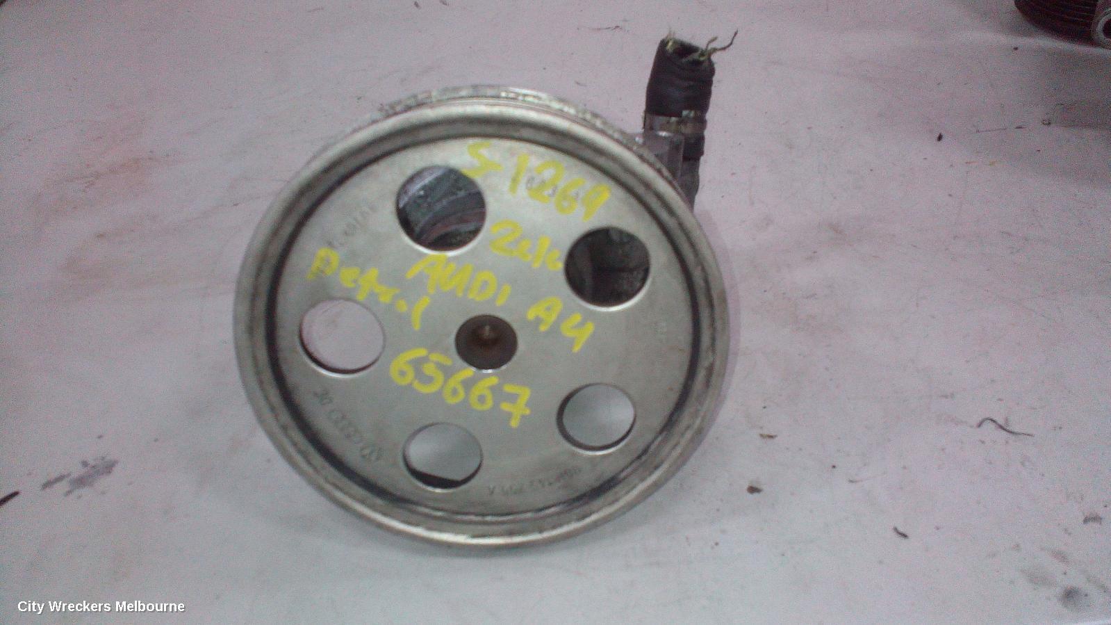 AUDI A4 2010 Steering Pump