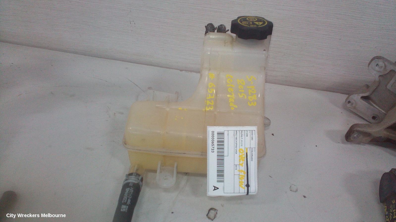 HOLDEN COLORADO 2015 Overflow Bottle