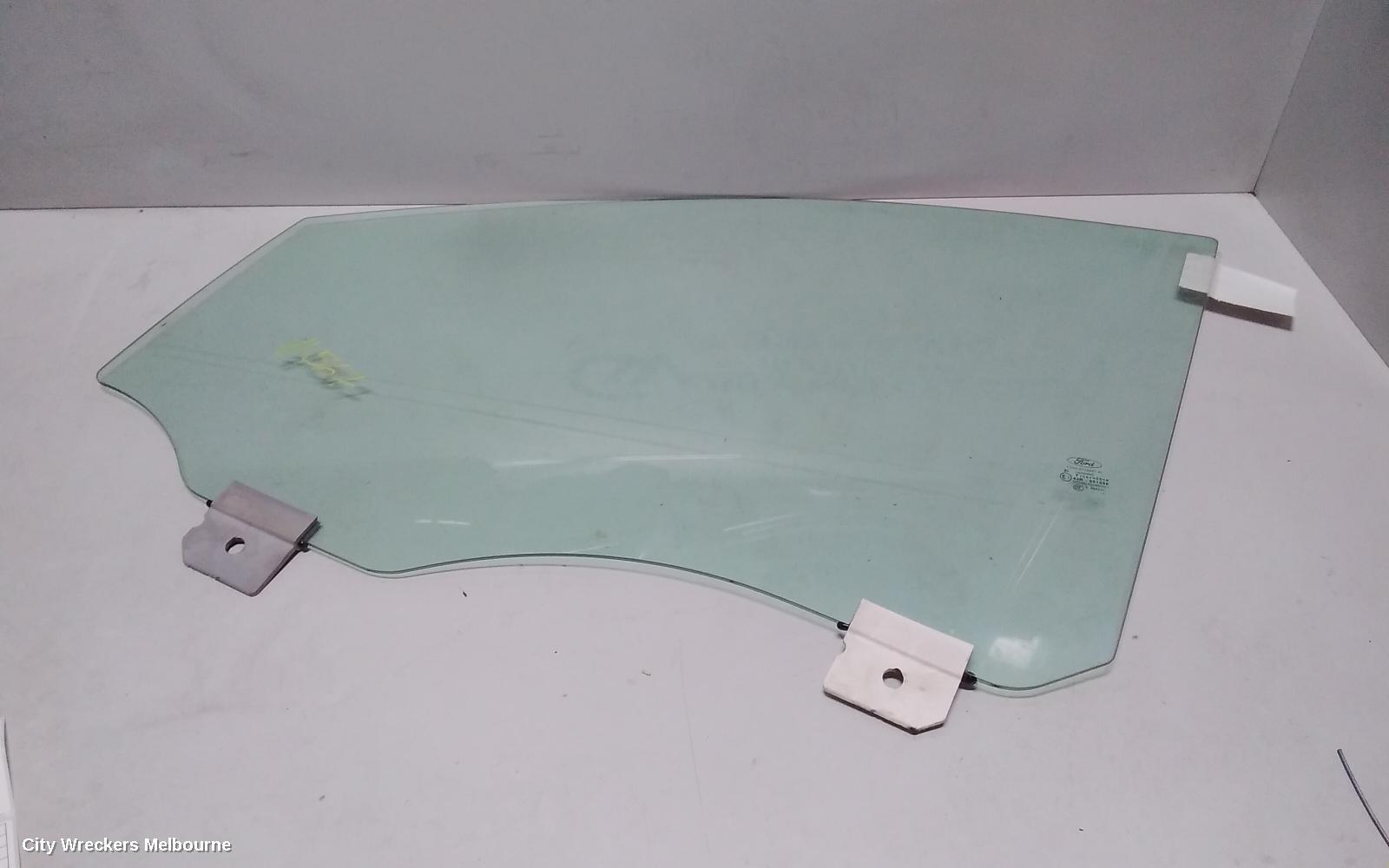 FORD ESCAPE 2018 Left Front Door Window