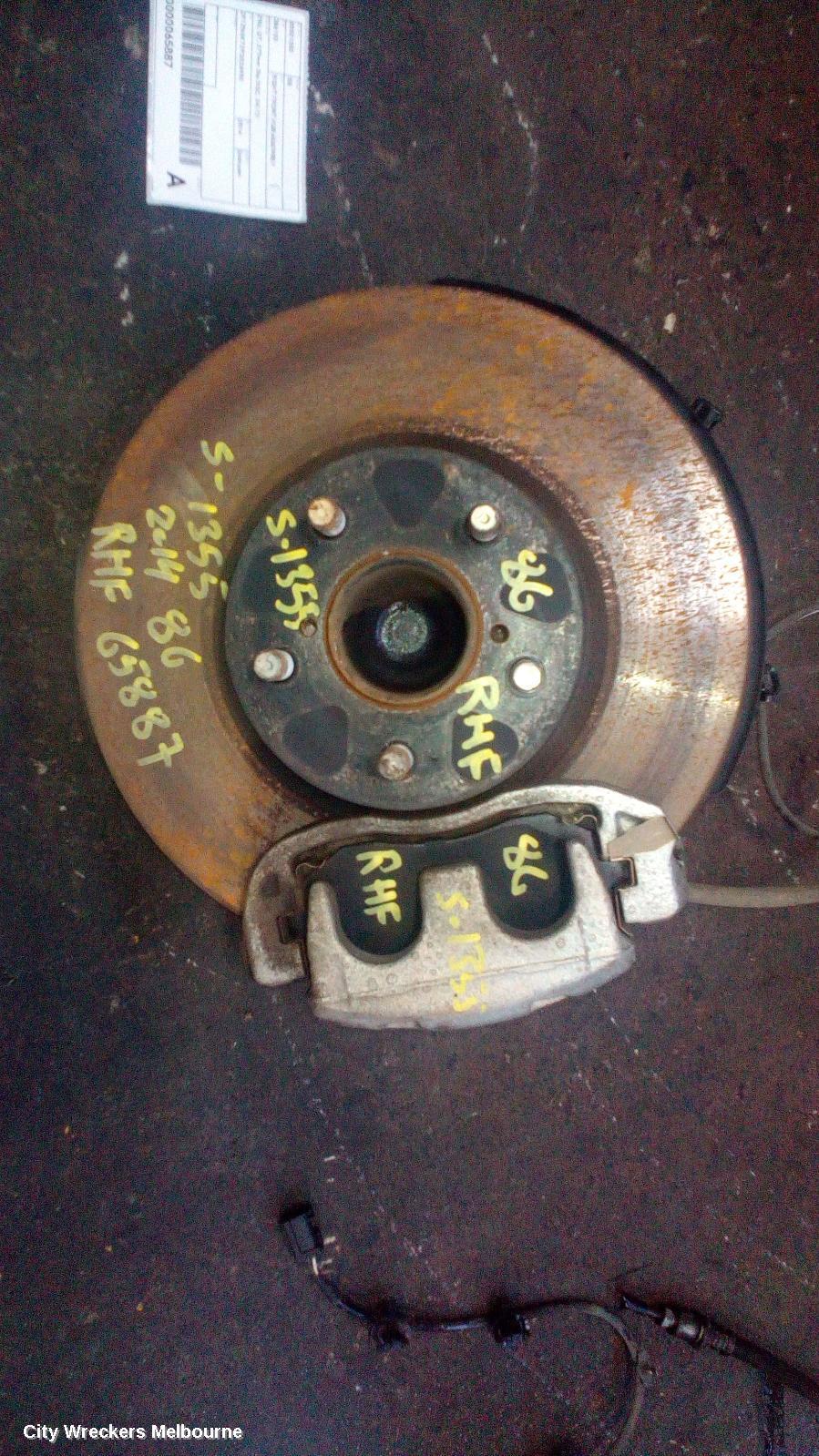 TOYOTA 86 2014 Right Front Hub Assembly