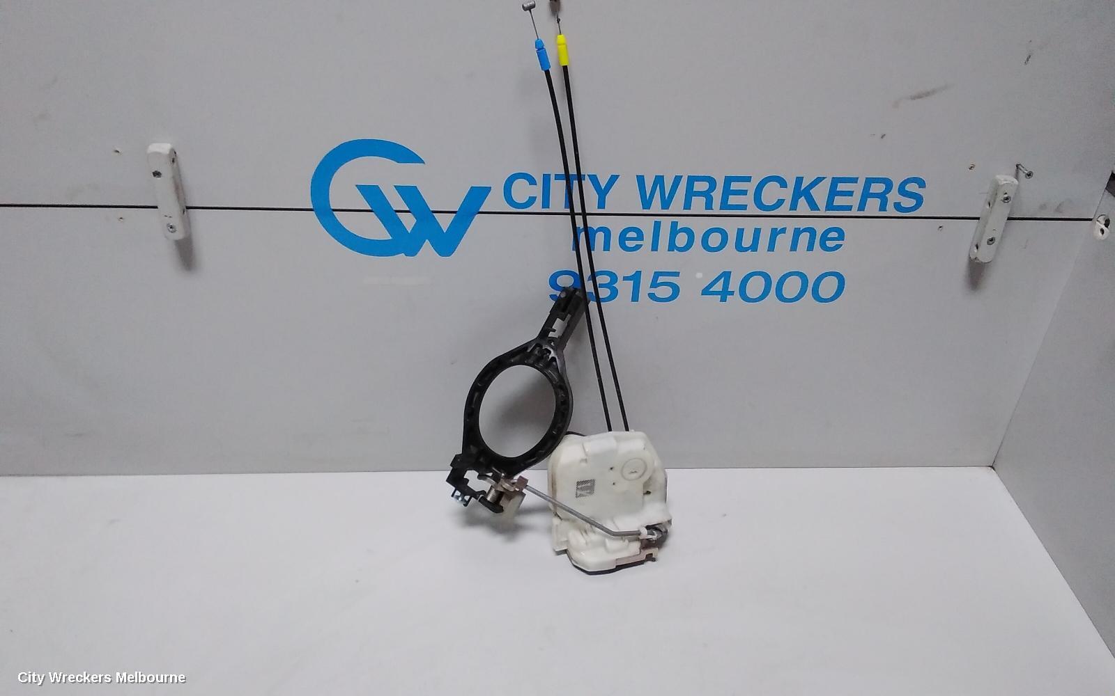 MITSUBISHI ASX 2013 Door/Boot/Gate Lock