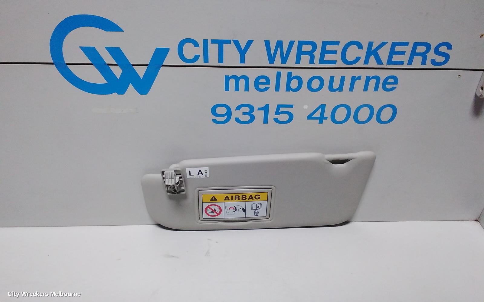 NISSAN QASHQAI 2016 Sunvisor