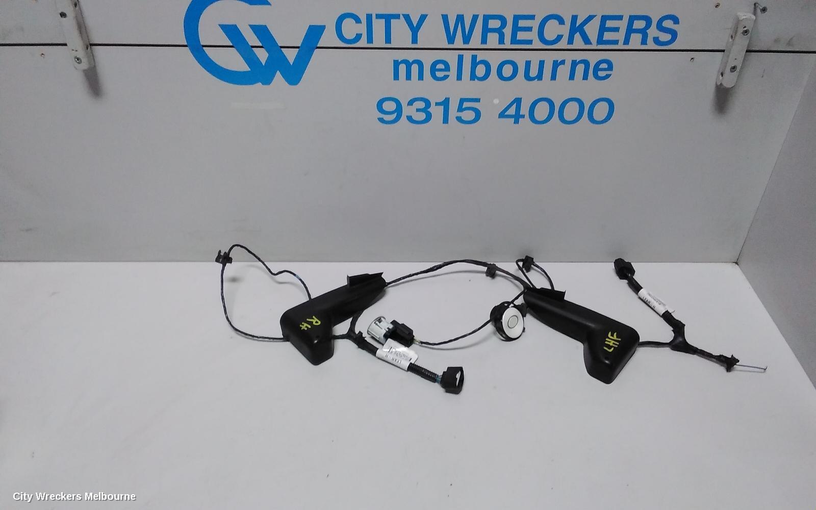 NISSAN QASHQAI 2017 Misc Switch/Relay