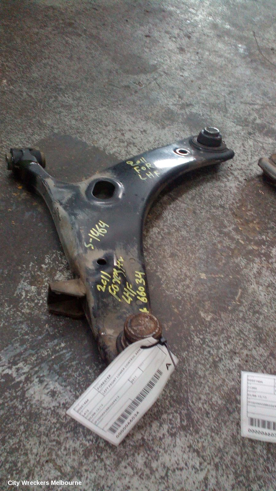 SUBARU FORESTER 2011 Left Front Lower Control Arm