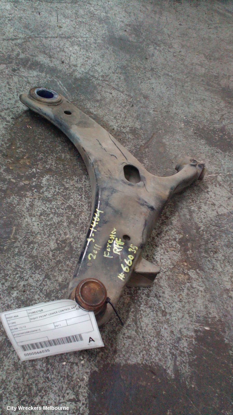 SUBARU FORESTER 2011 Right Front Lower Control Arm