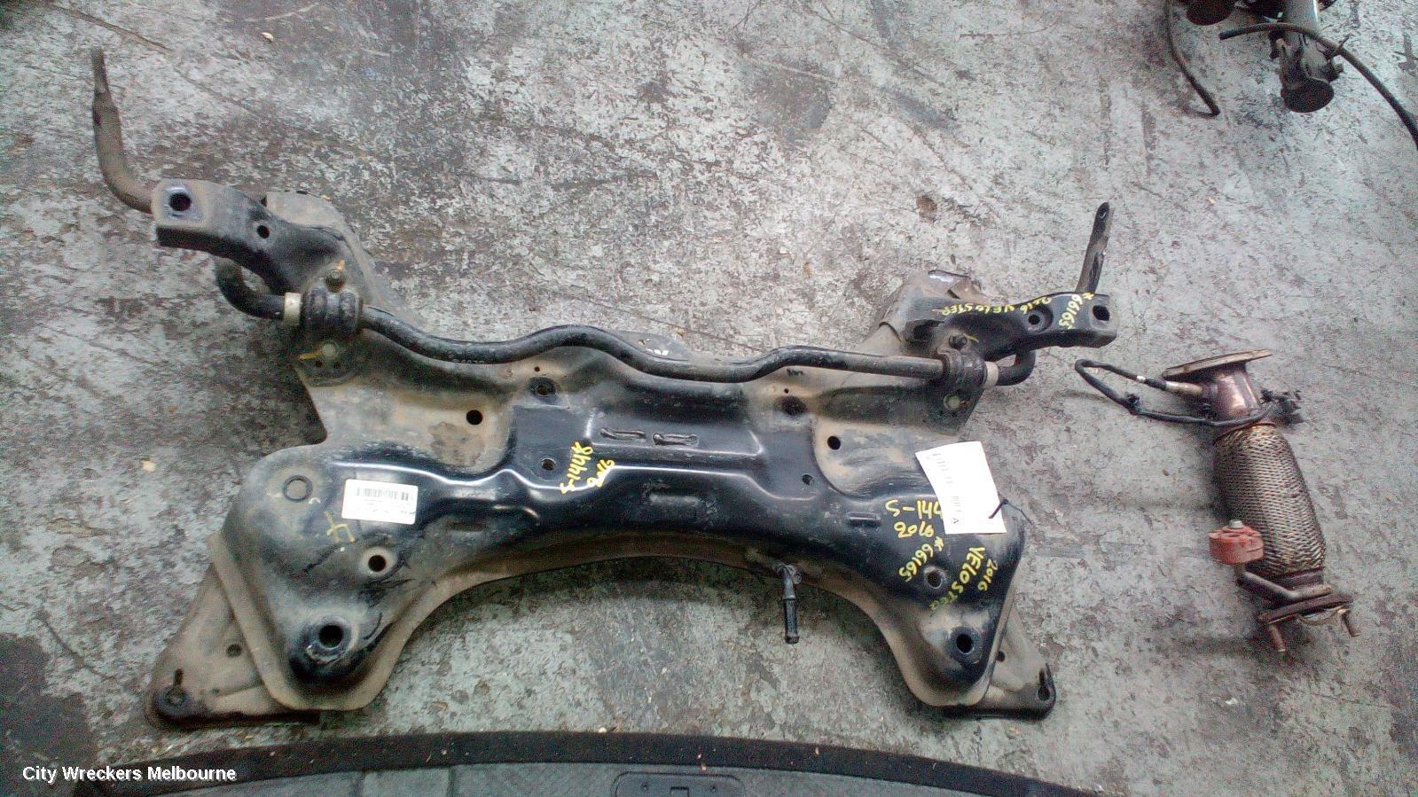 HYUNDAI VELOSTER 2016 Frt Xmember/Cradle