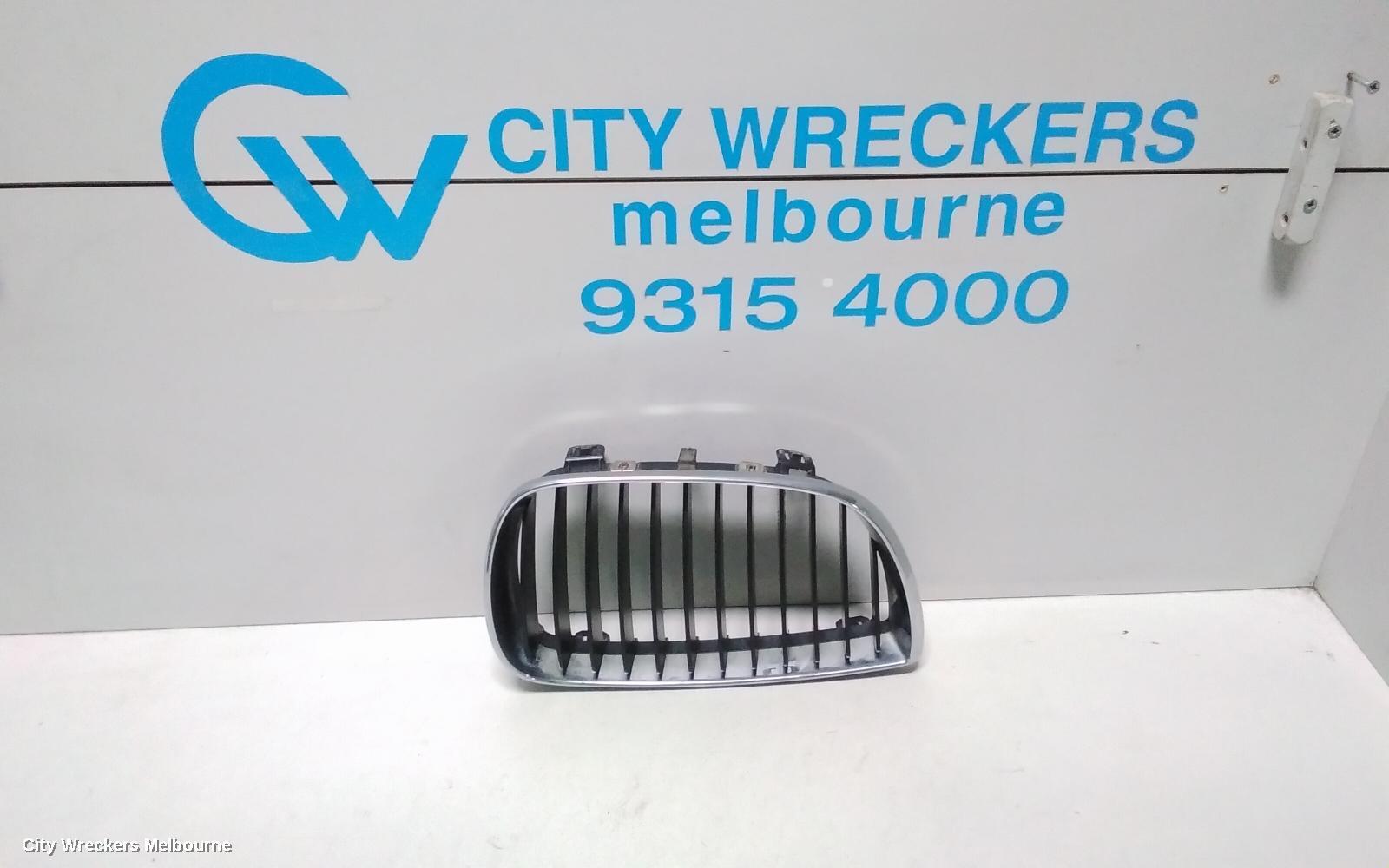 BMW 1 SERIES 2007 Grille