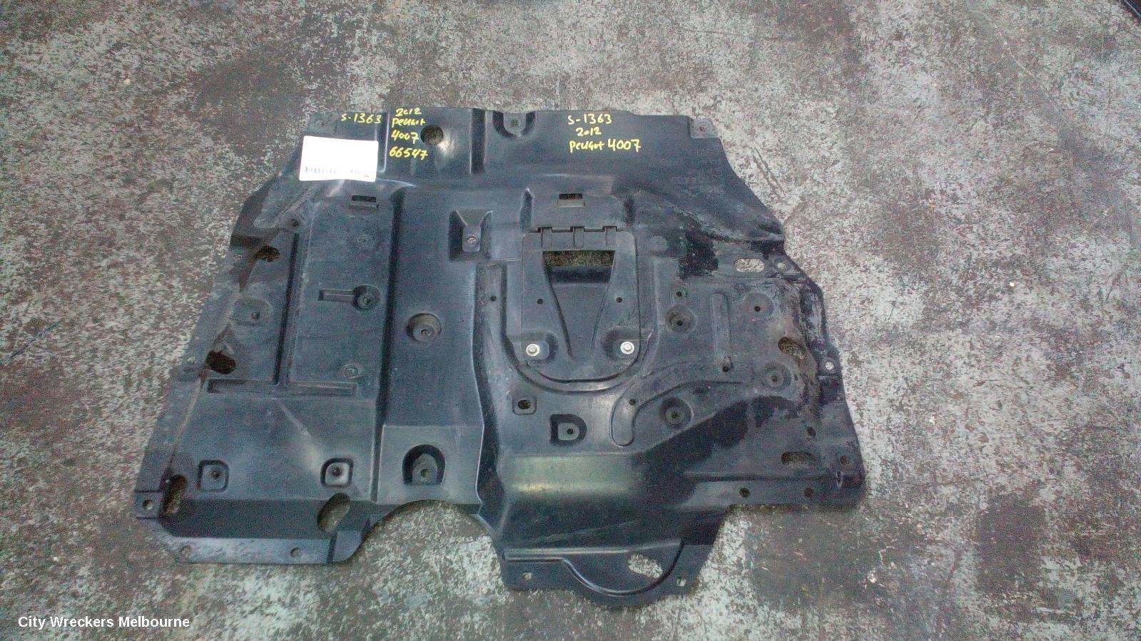 PEUGEOT 4007 2012 LOWER_ENGINE_SPLASH_TRAY