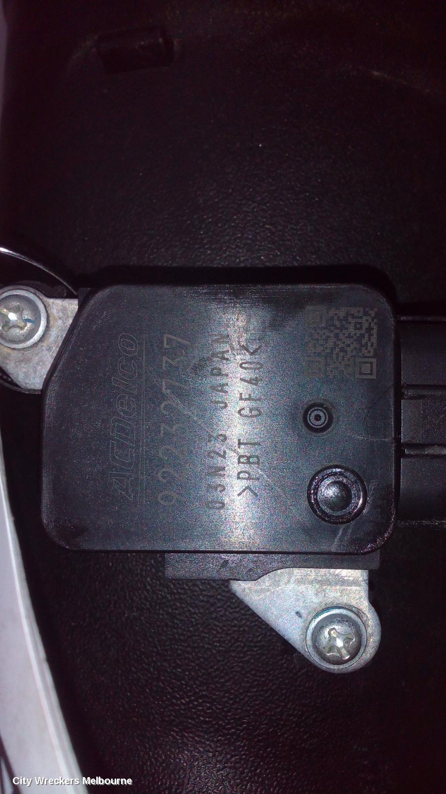 HOLDEN COMMODORE 2011 Air Flow Meter