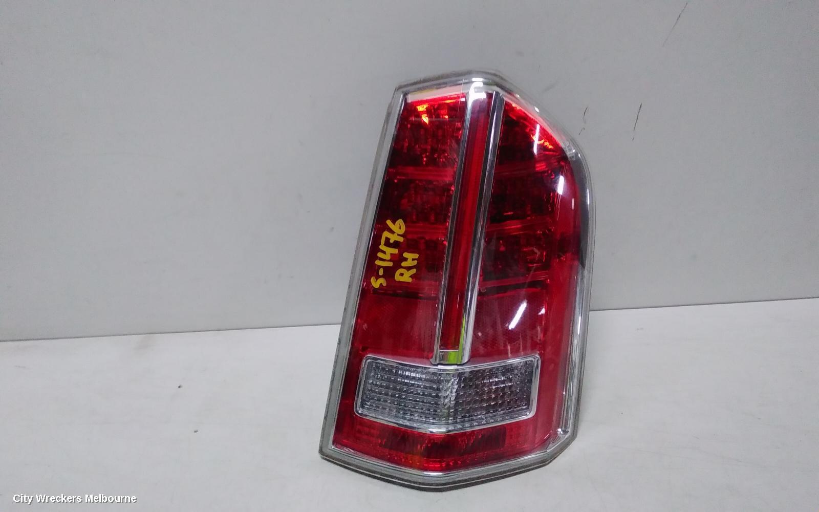 CHRYSLER 300C 2014 Right Taillight