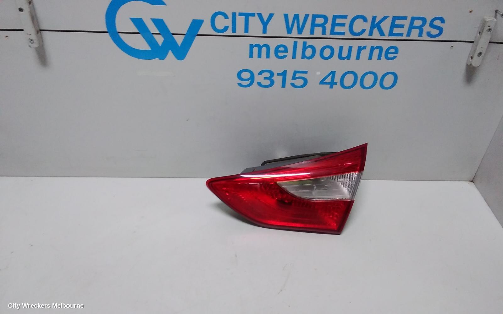 HYUNDAI I30 2013 Rear Garnish