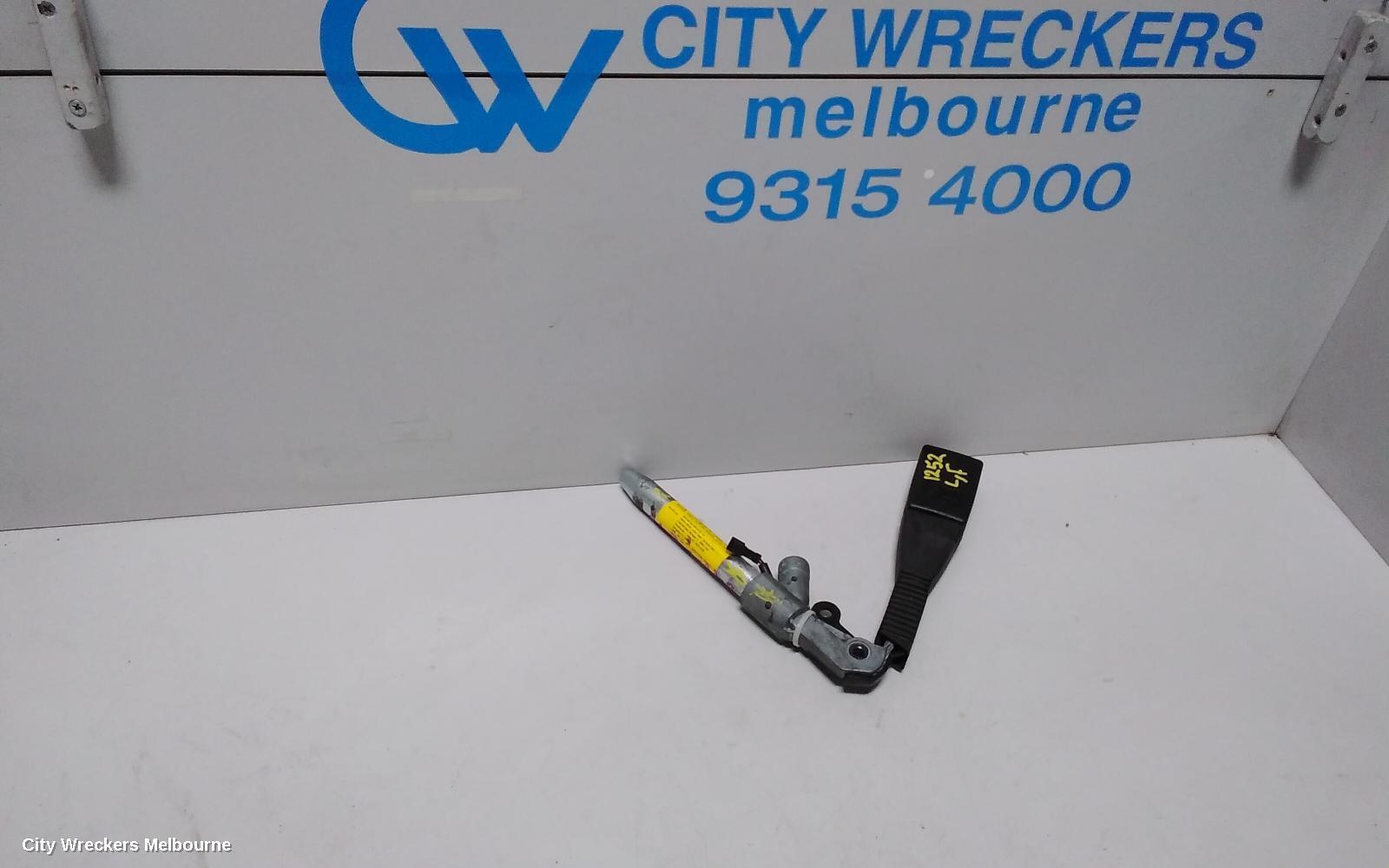 BMW X5 2008 Seatbelt/Stalk