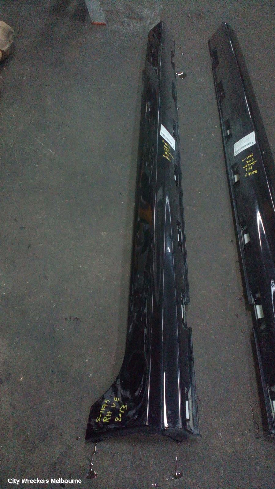 HOLDEN COMMODORE 2013 Side Step/Skirt