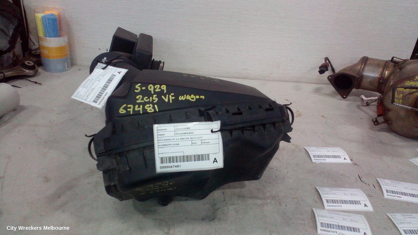 HOLDEN COMMODORE 2015 Air Cleaner/Box