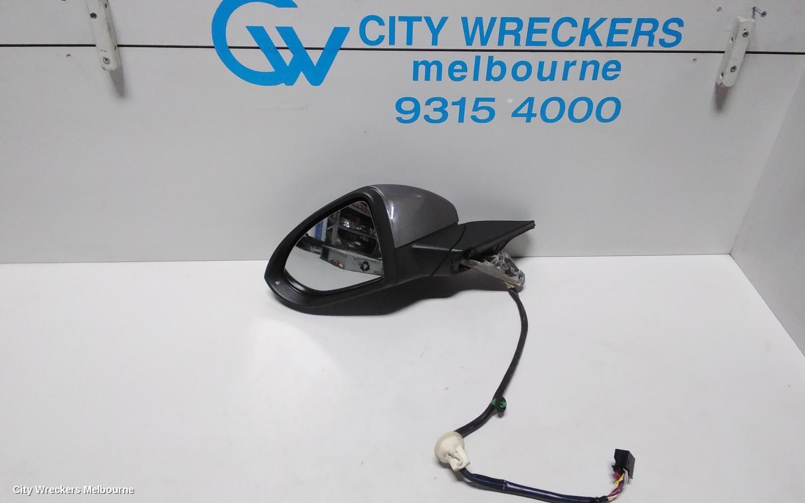 VOLKSWAGEN GOLF 2013 Left Door Mirror