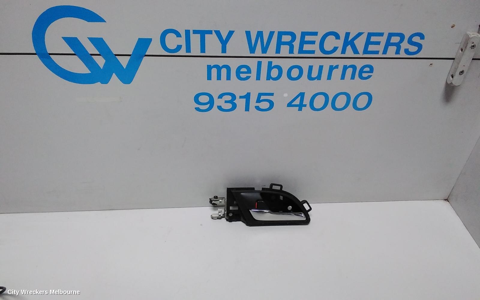 HONDA CRV 2008 Door Handle