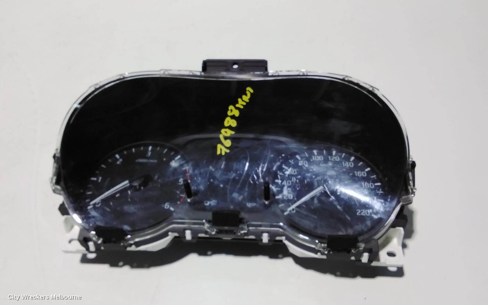 NISSAN NAVARA 2017 Instrument Cluster