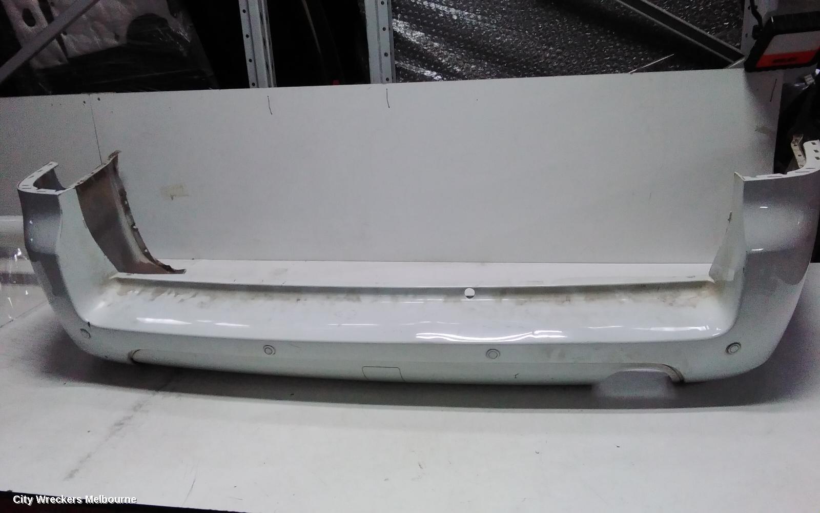 HOLDEN COMMODORE 2008 Rear Bumper
