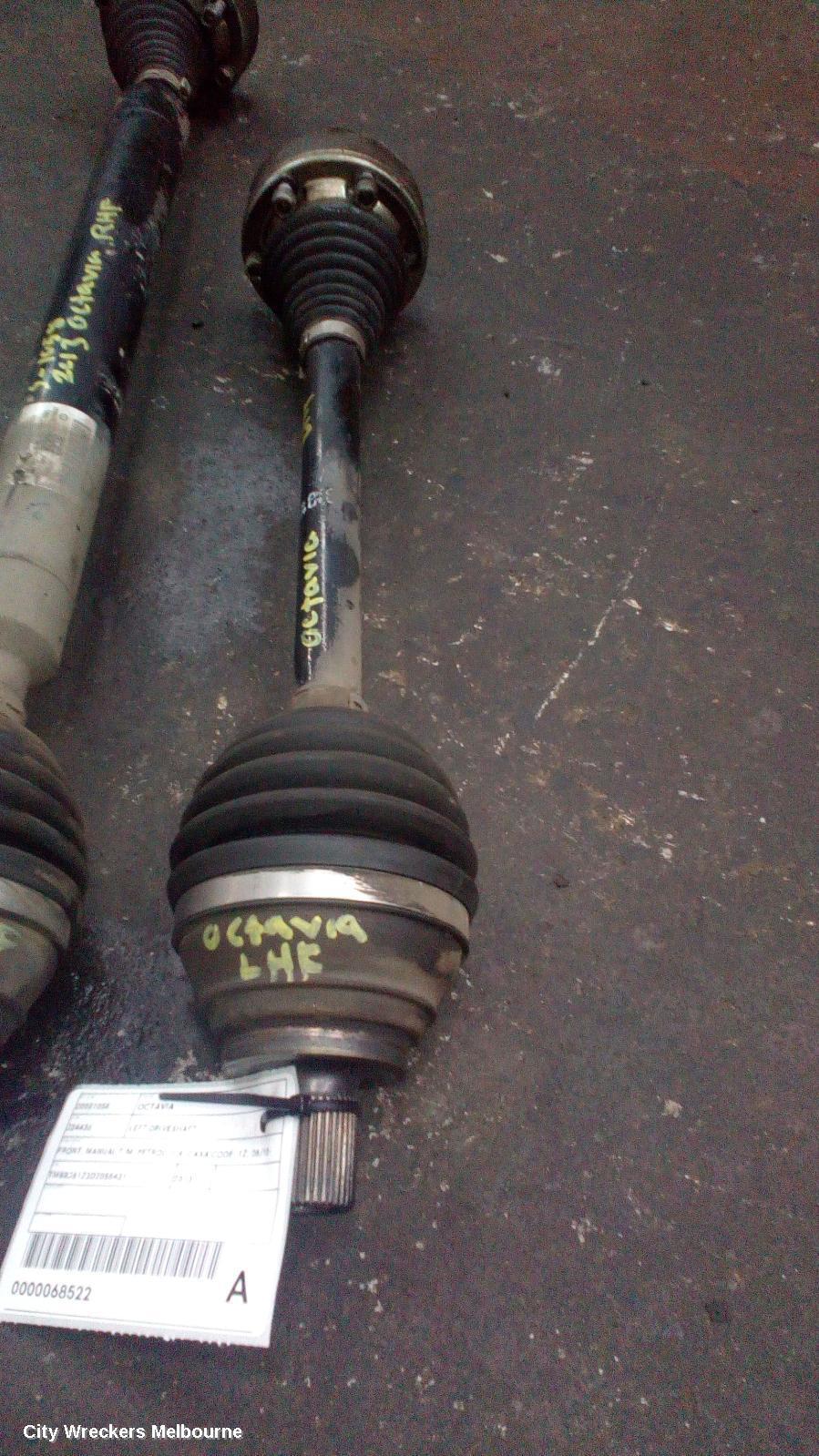 SKODA OCTAVIA 2013 Left Driveshaft