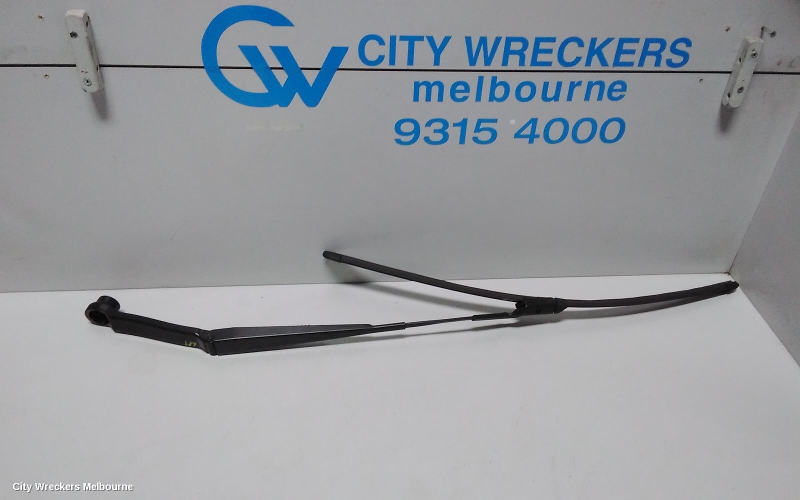 SUBARU IMPREZA 2019 Wiper Arm