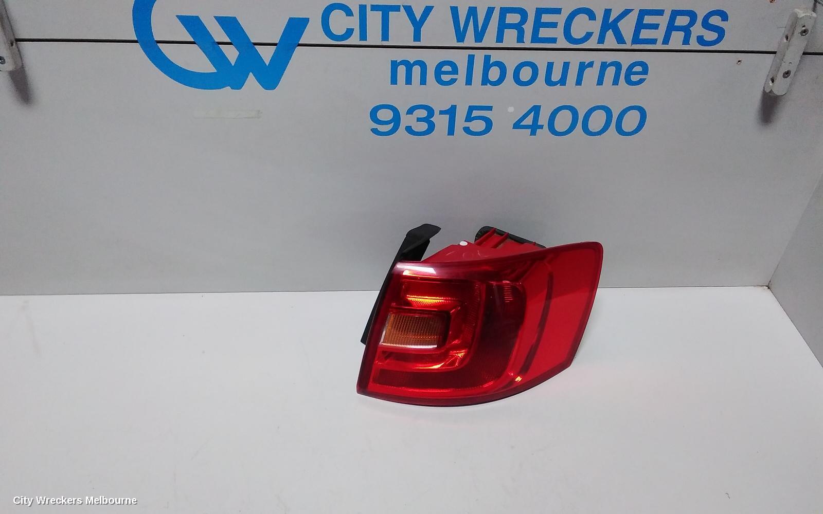 VOLKSWAGEN JETTA 2012 Right Taillight
