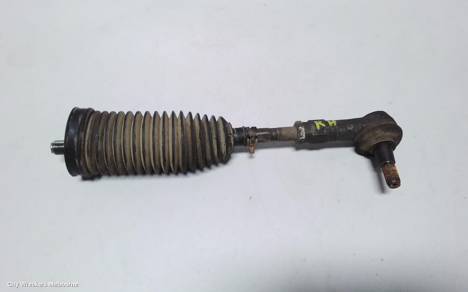 VOLKSWAGEN AMAROK 2012 Front Tie Rod